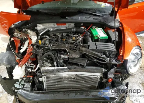 2018 Volkswagen Beetle S из США, поврежденный, VIN 3VWFD7AT1JM711508